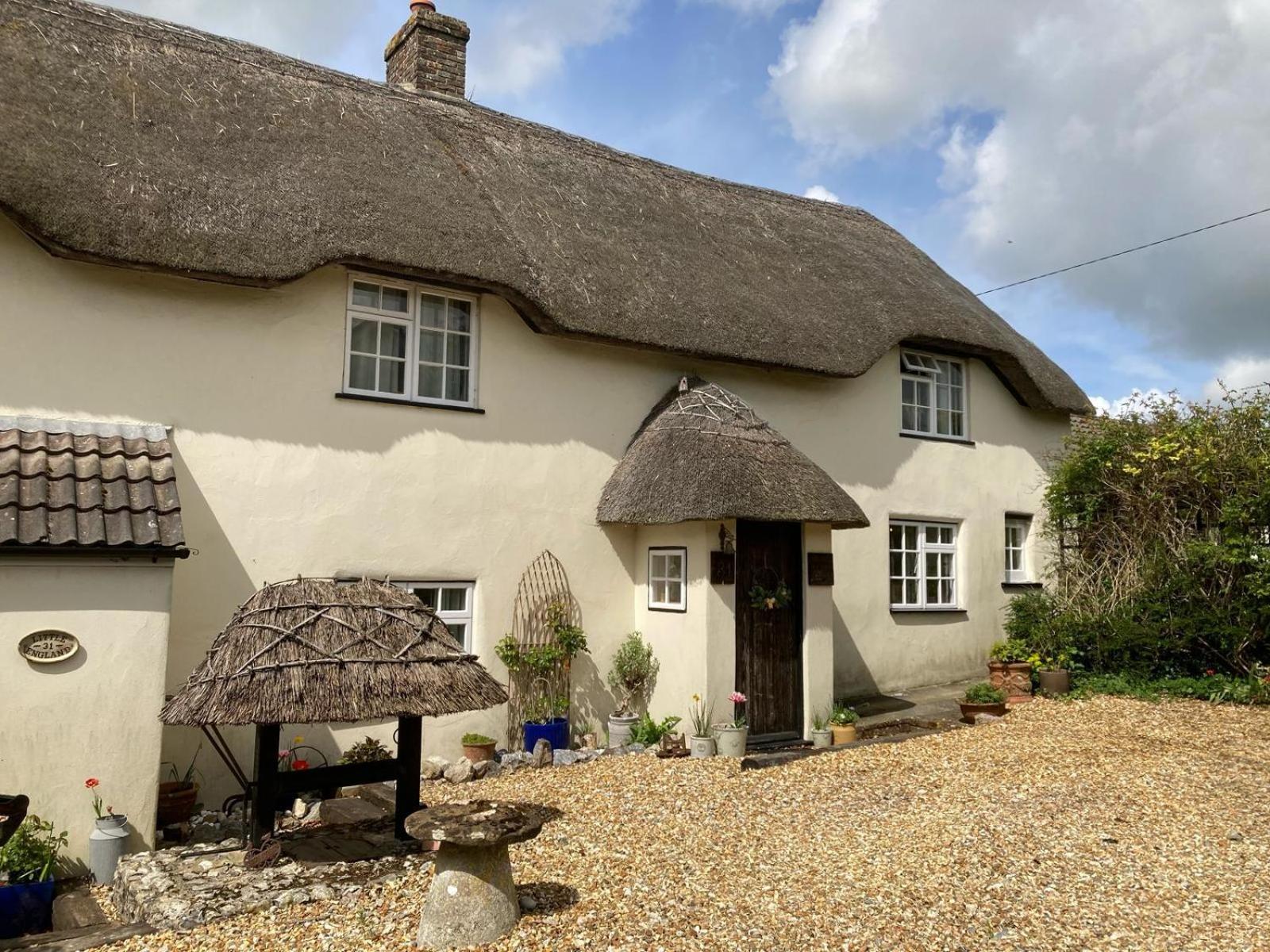Guest Suite At 31 Little England Milborne Saint Andrew Esterno foto